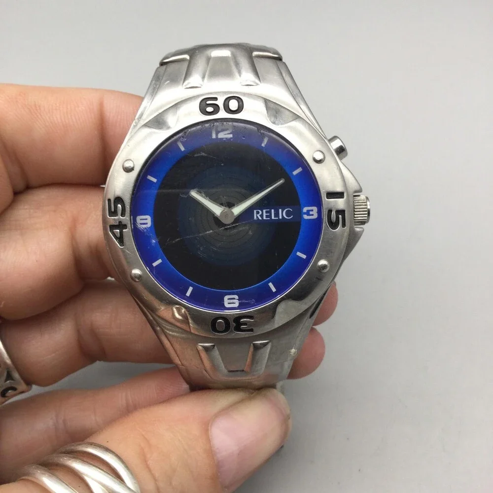 Relic ZR55048 Mens Watch 38mm Blue Circle Animation Stainless New Battery 7.5